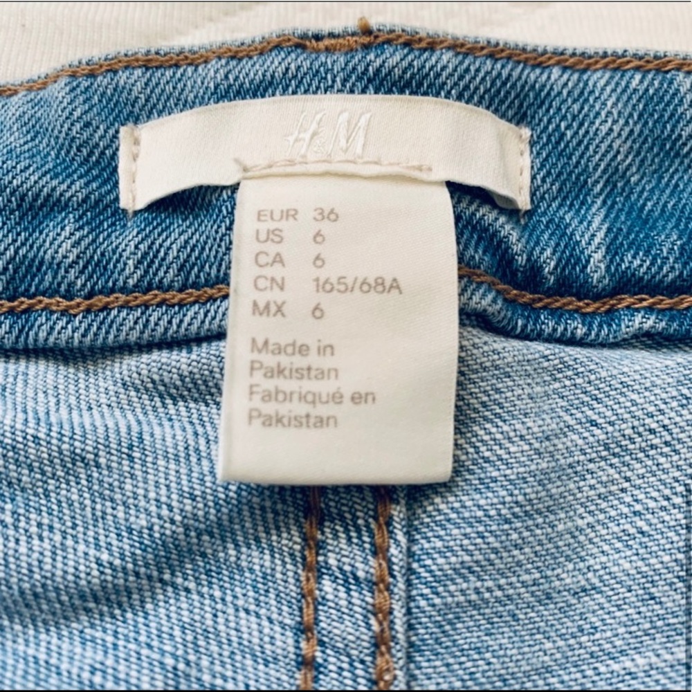 H&M High Rise Denim Jeans - Picture 8 of 8